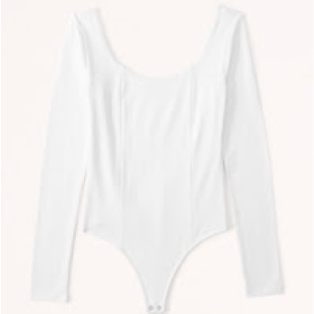 Abercrombie Women’s Long Sleeve Seemed Scoop Neck Low Back Bodysuit